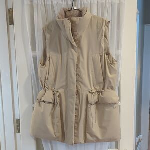 Lululemon Athletica Stretchseal Waterproof Down-Filled Vest